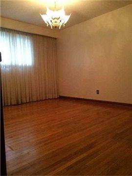 82 Sharpecroft Blvd, Toronto, M3J1P4 | Image 3