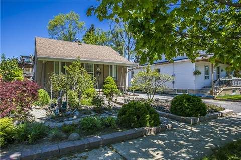 30 Hearst Circ, Toronto, M6M2T7 | Image 2