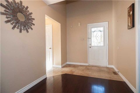 531 Loretta Crt, Mississauga, L5B3S2 | Image 2