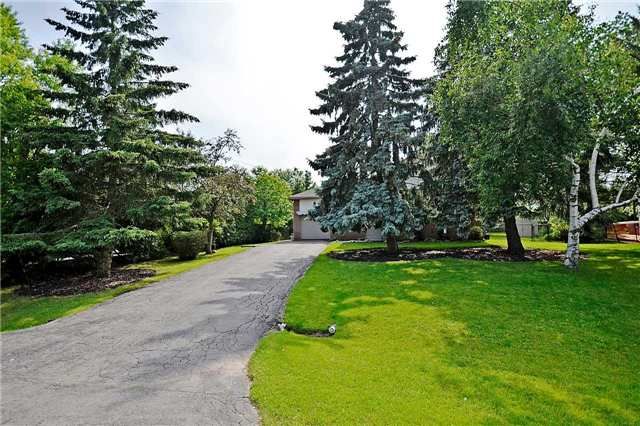 382 Sandhurst Dr, Oakville, L6L4L3 | Image 2