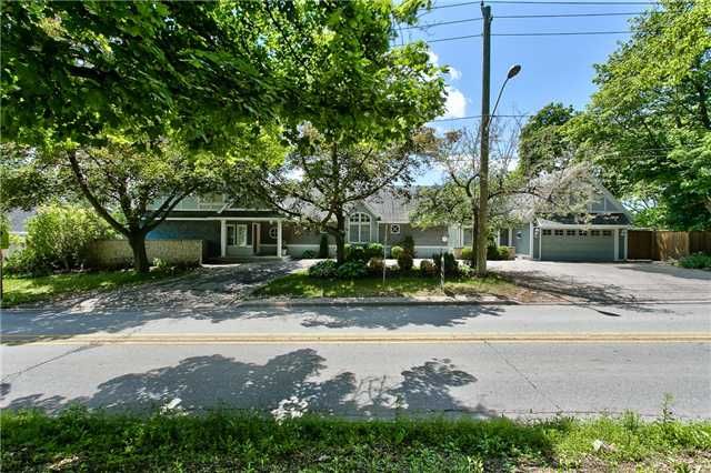 382 Trafalgar Rd, Oakville, L6H 3H5 | Image 2