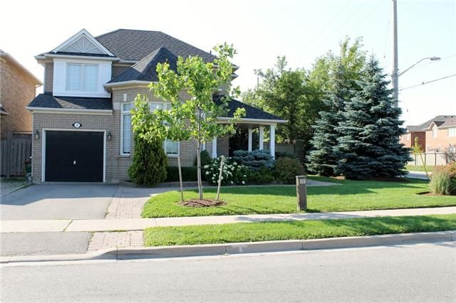 1 Springhurst Ave, Brampton, L7A 1P7 | Image 2