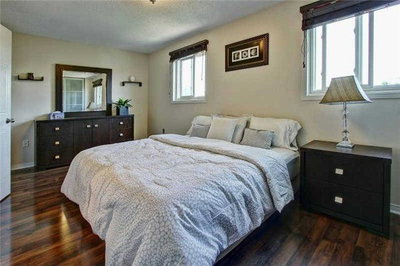 1130 Beechnut Road, Oakville, Ontario image-0-4