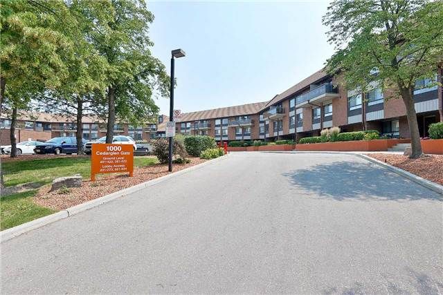 217 - 1000 Cedarglen Gate, Mississauga, L5C3Z5 | Image 2