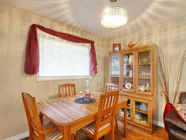 46 Nectarine Cres, Brampton, L6S5Z1 | Image 3