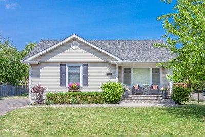 Detached House leased at 1099 Kent Avenue, Oakville, Ontario, L6H1Z9 - College Park - MLS: W3277456