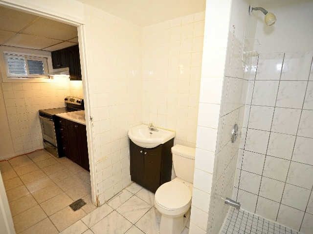 30 - 9 Kendleton Dr, Toronto, M9V1T6 | Image 3