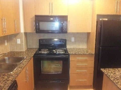 1401 - 310 Burnhamthorpe Rd W, Mississauga, L5B4P9 | Image 3