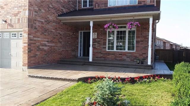 4569 Sandford Farm Dr, Mississauga, L5V0O2 | Image 2