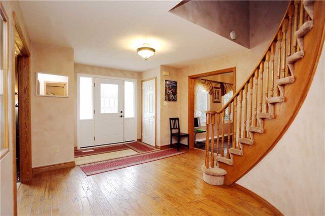 9 Elite Rd, Caledon, L7K 0L2 | Image 3