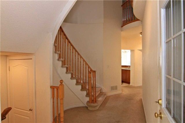 67 Gorevale Dr, Brampton, L6P2H2 | Image 3