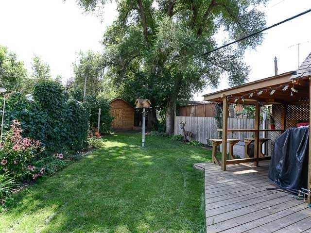 33 Cochrane Dr, Toronto, M8Z3Z4 | Image 2