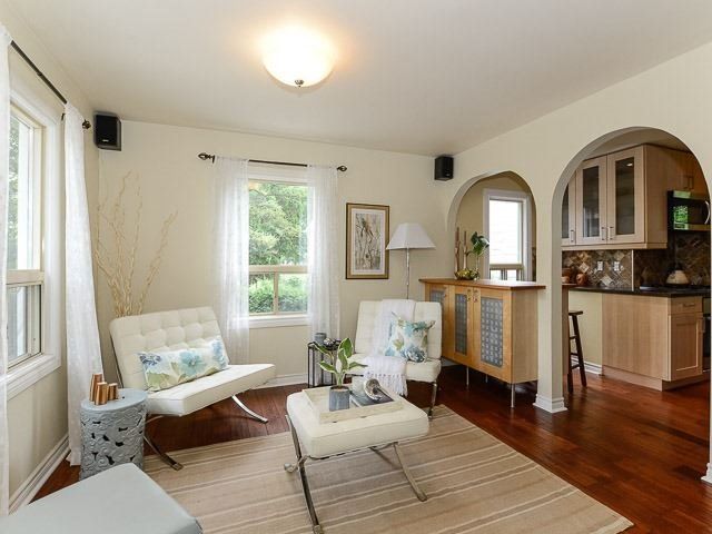 33 Cochrane Dr, Toronto, M8Z3Z4 | Image 3