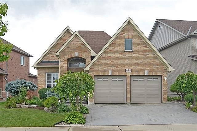 694 Gypsy Fly Cres, Mississauga, L5W1H6 | Image 2