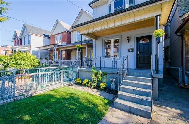 15 Melville Ave, Toronto, M6G1Y1 | Image 2