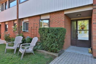 Unit 18 — 530 Falgarwood Dr, Oakville - Iroquois Ridge South image-0-1