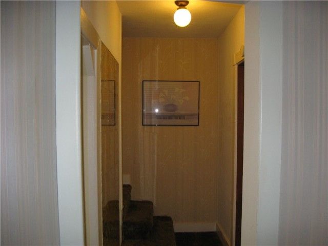 75 Eileen Ave, Toronto, M6N1V8 | Image 3