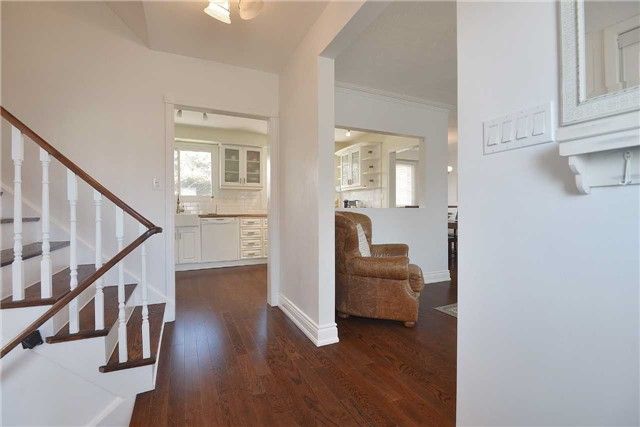 59 Sewell Dr, Oakville, L6H1C7 | Image 3