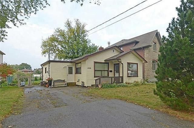 1220 Meredith Ave, Mississauga, L5E2E3 | Image 2