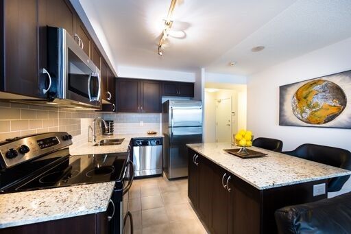 1405 - 1940 Ironstone Dr, Burlington, L7L0E4 | Image 3