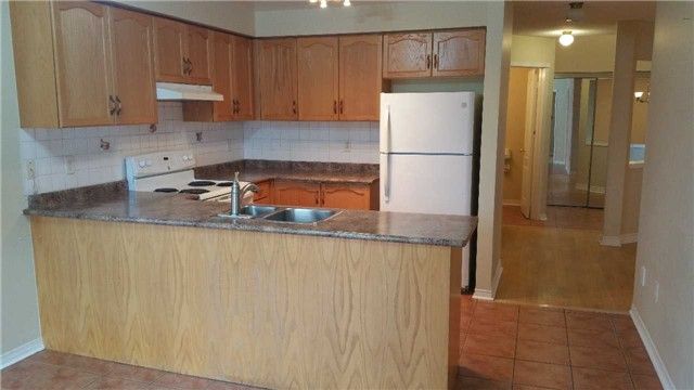 6 Porchlight Rd, Brampton, L6X4S3 | Image 3