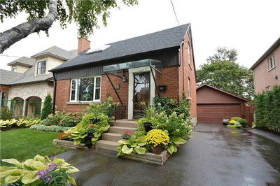 Detached House sold at 15 Roxaline Street, Toronto, Ontario, M9P2Y6 - Humber Heights - MLS: W3350048