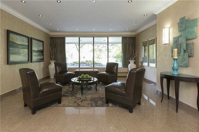 Room1