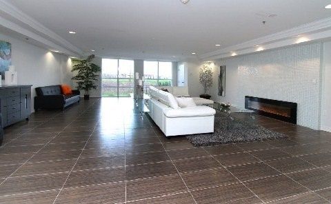 606 - 1419 Costigan Rd, Milton, L9T2C4 | Image 2