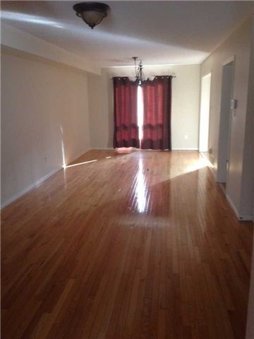 5110 Tree Crt, Burlington, L7L6K3 | Image 3