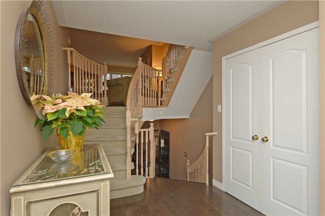 30C - 928 Queen St W, Mississauga, L5H4J7 | Image 2