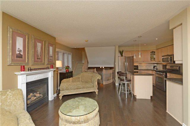 30C - 928 Queen St W, Mississauga, L5H4J7 | Image 3