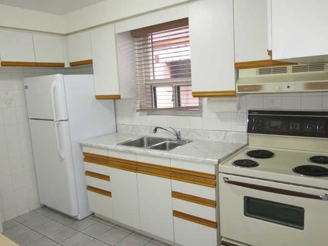 401 Ridelle Ave, Toronto, M6B1K3 | Image 3
