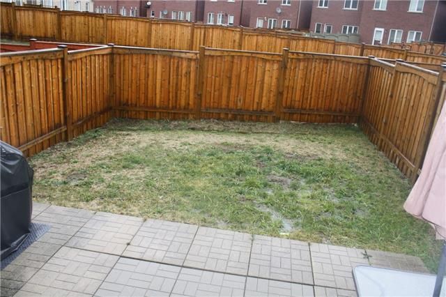 13 Burnstown Circ, Brampton, L6P3M1 | Image 3