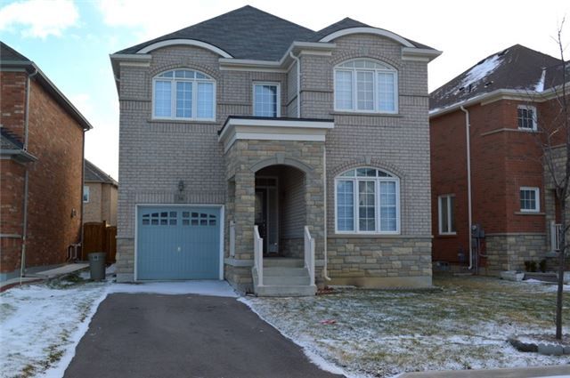 36 Denali Cres, Brampton, L6P 3X1 | Image 2