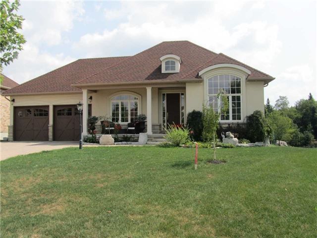 59 Young Crt, Orangeville, L9W0A8 | Image 2