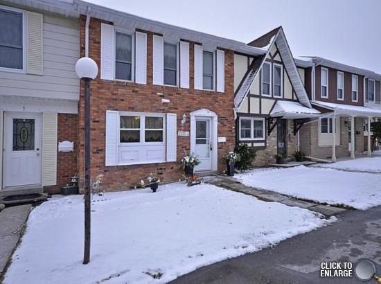 4 - 2252 Upper Middle Rd, Burlington, L7P2Z9 | Image 2