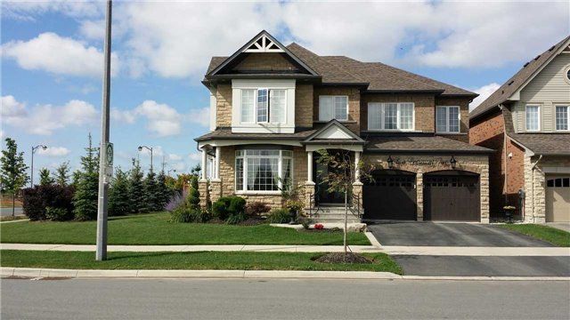 2 Learmont Ave, Caledon, L7C3N3 | Image 2