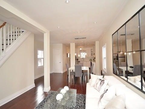 1106 Haig Blvd, Mississauga, L5E2M5 | Image 3