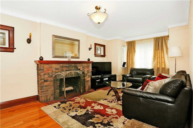 Room2