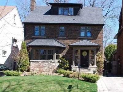 Detached House sold at 61 Grenview Boulevard, Toronto, Ontario, M8X2K3 - Kingsway South - MLS: W3417518