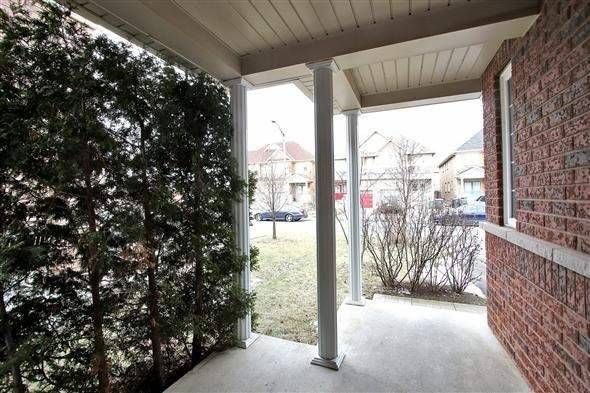 3886 Skyview St, Mississauga, L5M-8A4 | Image 2