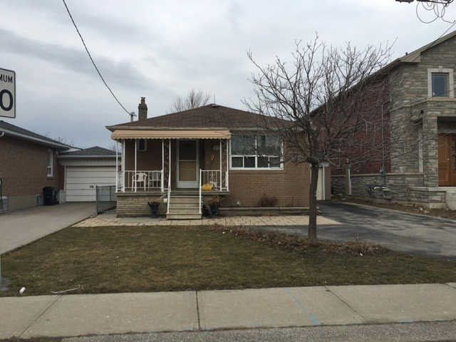 22 Katherine Rd, Toronto, M3K1H9 | Image 3