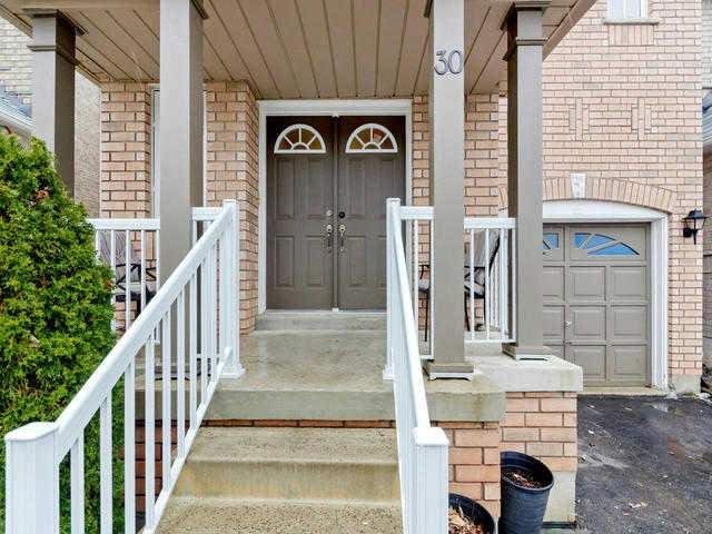 30 Florence Dr, Brampton, L7A2M2 | Image 2