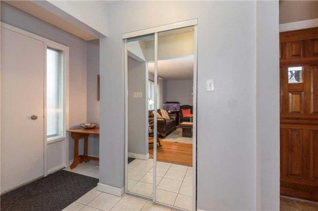 116 Addington Cres, Brampton, L6T2R5 | Image 3