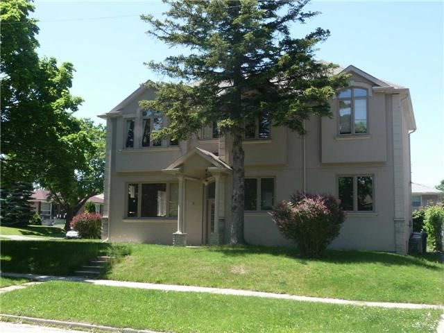 6 Griggsden Ave, Toronto, M9P2Z5 | Image 2