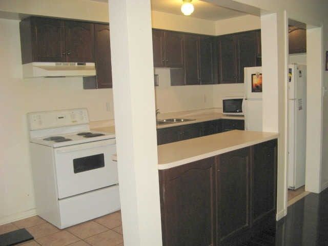 25 Tinsmith St, Brampton, L7A1N1 | Image 3