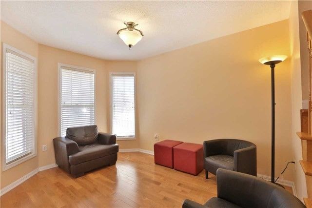 1457 Clark Blvd, Milton, L9T6M5 | Image 3