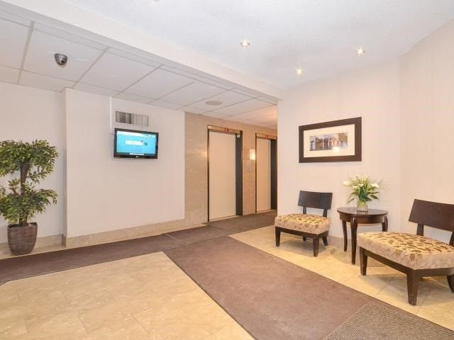 Room2