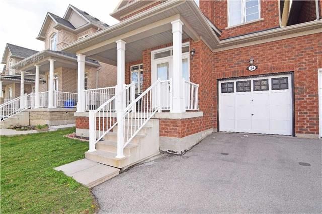 24 Overture Lane, Brampton, L6S6H9 | Image 2