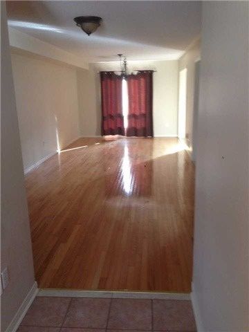 5110 Tree Crt, Burlington, L7L6K3 | Image 2